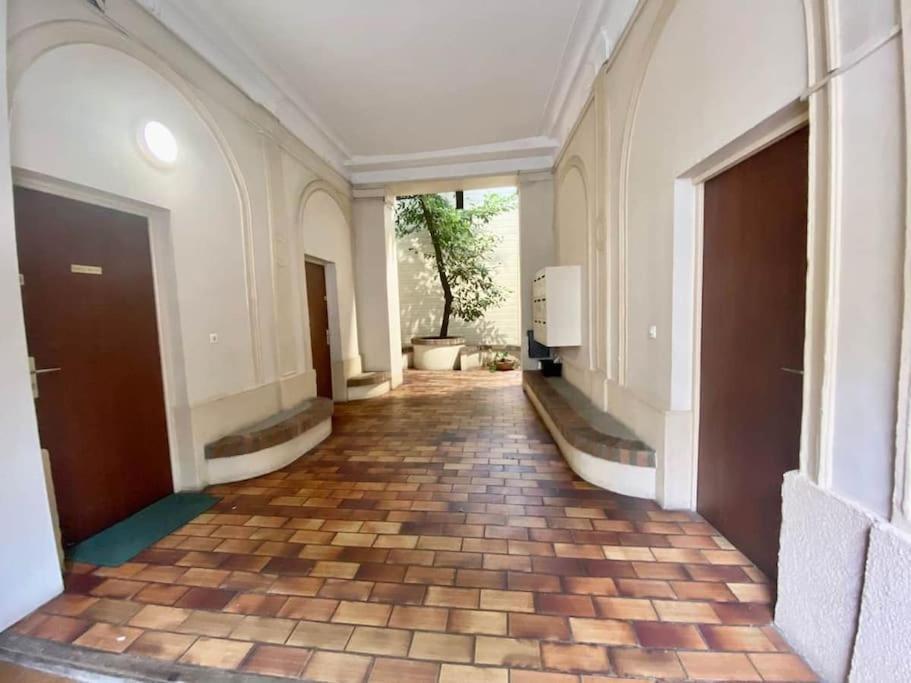 Le Gustave, Charme & Equipements Au Coeur De Rouen Apartman Kültér fotó